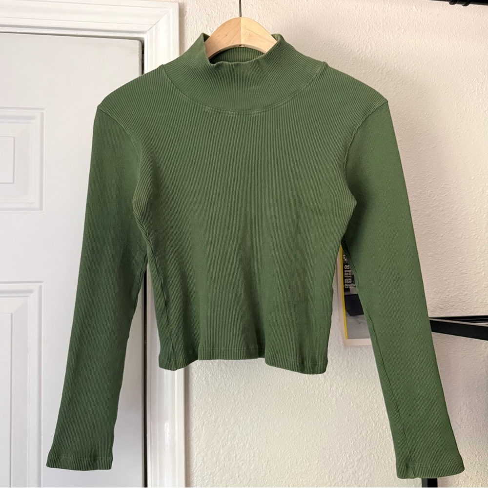 BIG BUD PRESS Olive green organic cotton rib ribbed knit mock‎ neck cropped tee
